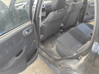 Opel Corsa  C 1,2 59kw Twinport 2006 - 4