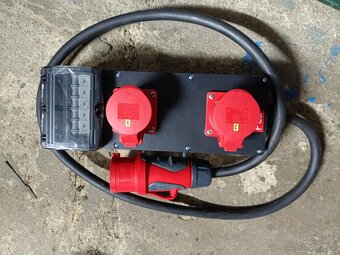 rozdvojka na 400V 32A - 4