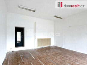 Pronájem obchodu (kanceláře), podlahová plocha 30 m2, Lysá n - 4