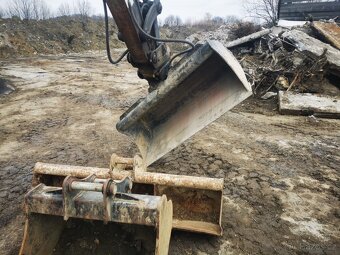 Minibagr bagr Volvo ecr88.ne jcb bobcat kubota - 4