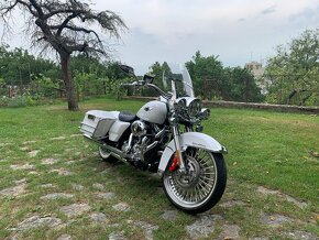 Harley Davidson Road King FLHR 120R vše v TP - 4