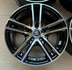 nová alu kola 15", rozteč šroubů 5x100 - 4