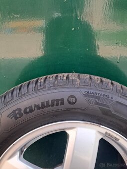 Celoroční pneu Barum - 195/65/R15 ET38 - 4