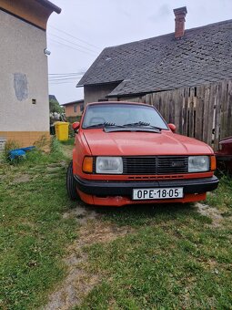 Prodám škoda 105 - 4