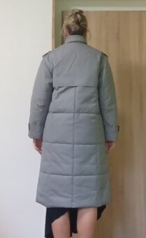 ŠEDÝ DÁMSKÝ ZIMNÍ KABÁT - 4
