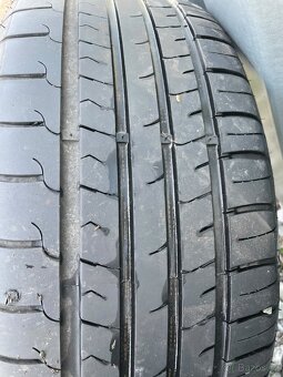 Alu kola velikost 17 5x112 s pneu 225/50/17 - 4