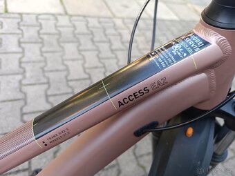 Dívčí jízdní kolo CUBE Access EAZ 27,5 rám S (4/2023) - 4