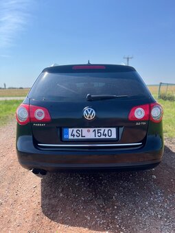 Volkswagen passat B6- Navigace,kamera,kůže - 4