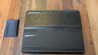 MSI Raider GE78 HX 14VHG-822CZ - 4