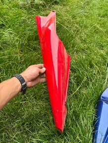 Podsedadlove plasty na Yamaha R1 98-99 - 4