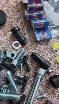 Stativ Husquarna - díly - 4