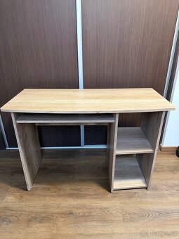 Dětský psací stůl - 4