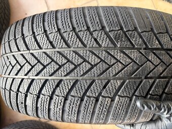 Zimní sada kol Originál BMW 245/45 R18 100V - 4