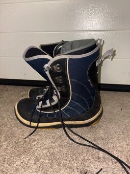 Snowboard santa cruz a boty - 4