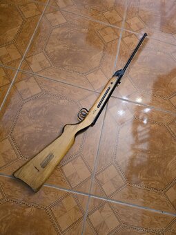 STARÁ NĚMECKA VZDUCHOVKA - 4