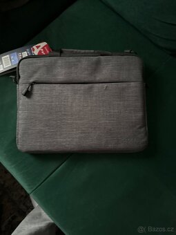 MacBook Air M1 (2020) 13” + taška - 4