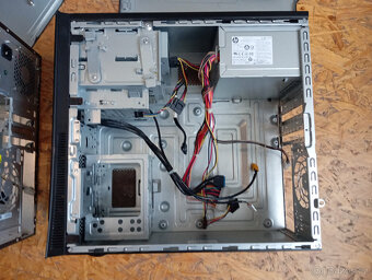 PC - HP skříně - 4