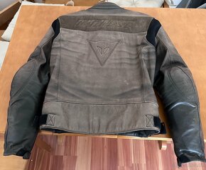 Dvoudílná kožená kombinéza na motorku DAINESE - 4
