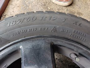 zimní kola Subaru - 6jx15" ET55, 185/60 R15 88T - 4