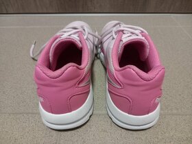 Dívčí sportovní boty Reebok vel. 37 zánovní - 4