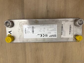 Deskový výměník tepla SWEP, B26Hx40/1P-SC-M, 9,65+22U+2x1" - 4