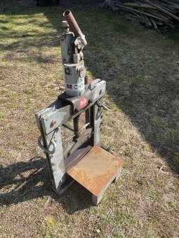 Hydraulický Štípací Lis - 4