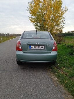 Hyundai accent 1.4i - 4
