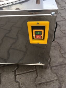 Bubnová škubačka na drůbeže - 4