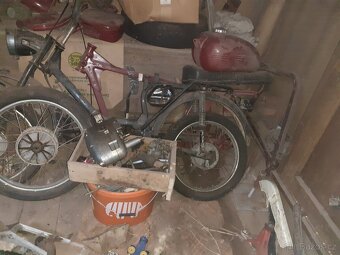 Jawa Pionyr,250,175,mustang - 4
