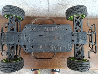 Arrma Senton 4×2 Boost - 4