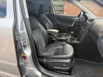Škoda Octavia 1.8 TSI R.V 2010 L&K Pekny stav - 4