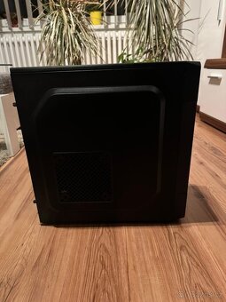 PC skříň / case Spire Supreme 1614 – jako nová, ATX / mATX - 4