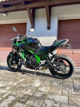 Kawasaki Z650 - 4
