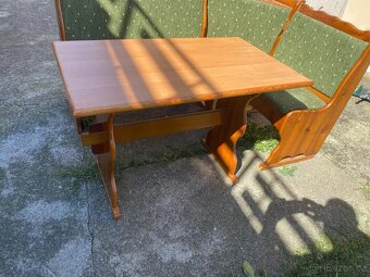 Rohový jídelní set - 4