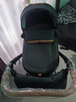 Kombinovaný kočárek Roan Bloom - 4