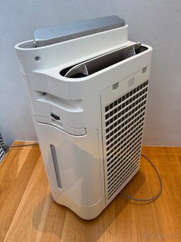 Čističky a zvlhčovače vzduchu SHARP - 4