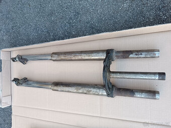 Vidlice přední kompletní Jawa a ČZ - 4