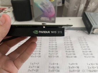 Nvidia NVS 315 FE - 4