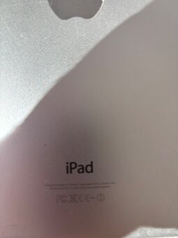 Starší I Pad Air - 4