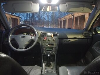 Volvo V40 1.9 Di - 4