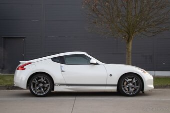 Nissan 370Z 3.7 V6 GT Edition - 4