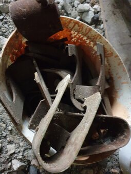 Prodám lešenářské žabky - 4