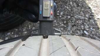 Letní pneu 215/60/16 Good Year - 4