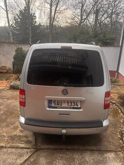 Volkswagen Caddy Maxi 2.0 TDI - 2013 - DSG - 4