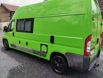 Obytný automobil - 4