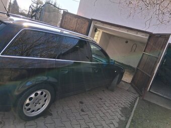Audi A6 Avant 2.5 TDI quattro, 4x4 - 4