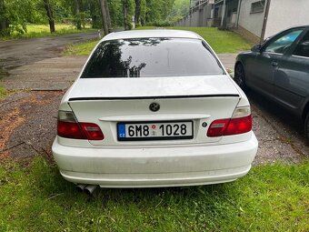 BMW E46 325CI - 4