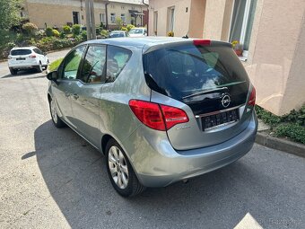 Opel Meriva 1,4i - 4