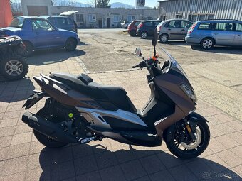 Maxon DISCOVER 300 - 4