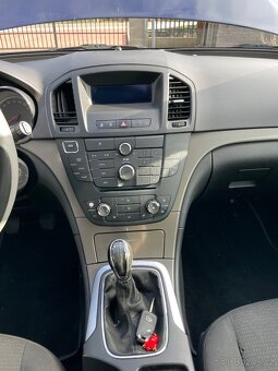 Opel insignia sport tourer 96kw - 4